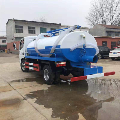东风多利卡5方吸粪车